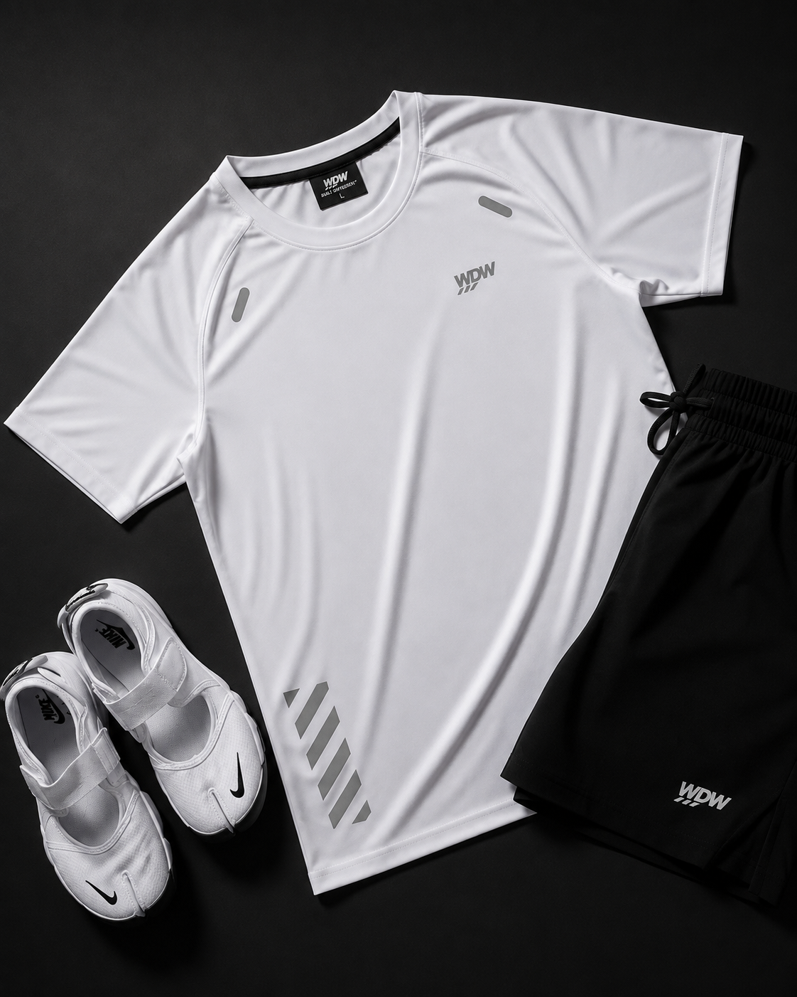 Ensemble de sport homme WDW Blanc Arctique vu de profil